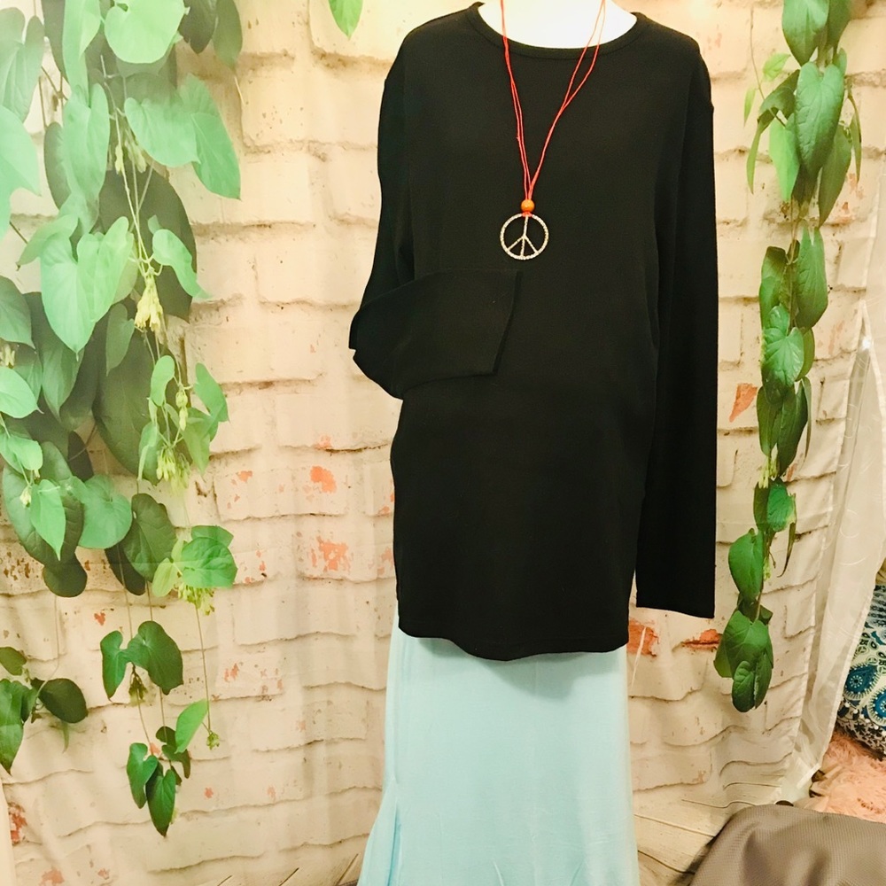 NWT-Maternity Top